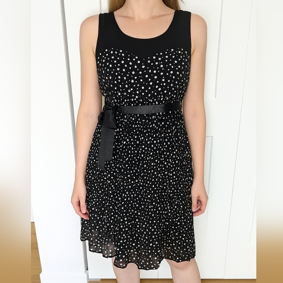 MOTHERHOOD Sleeveless Maternity Dress Black & White Dots Stretch Women's Size L - Picture 1 of 9